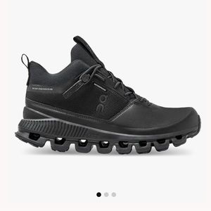 On cloud waterproof boots